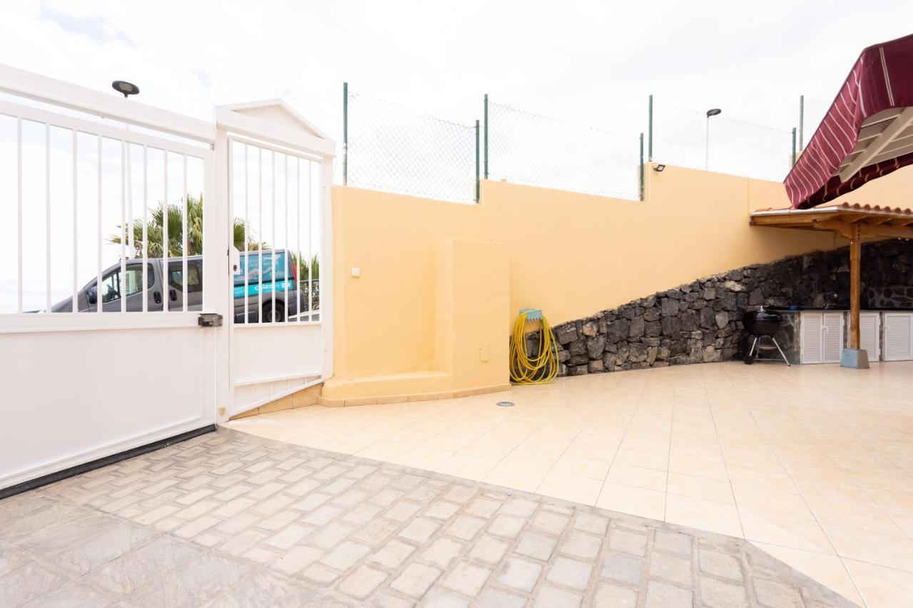 Home2Book Metro Tenerife, Private Pool & Bbq アデヘ エクステリア 写真